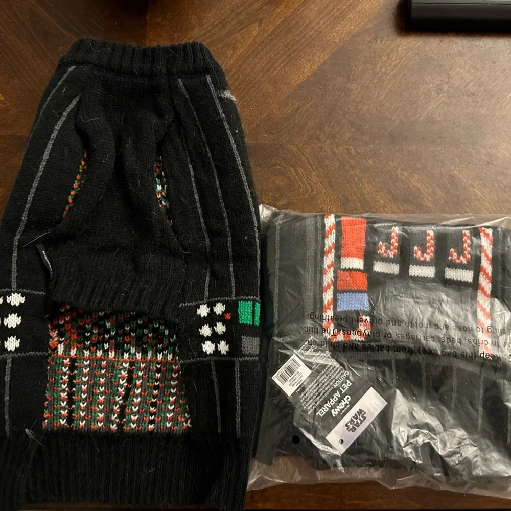 STAR WARS Tacky Holiday DARTH VADER Dog & Cat Sweater, Medium